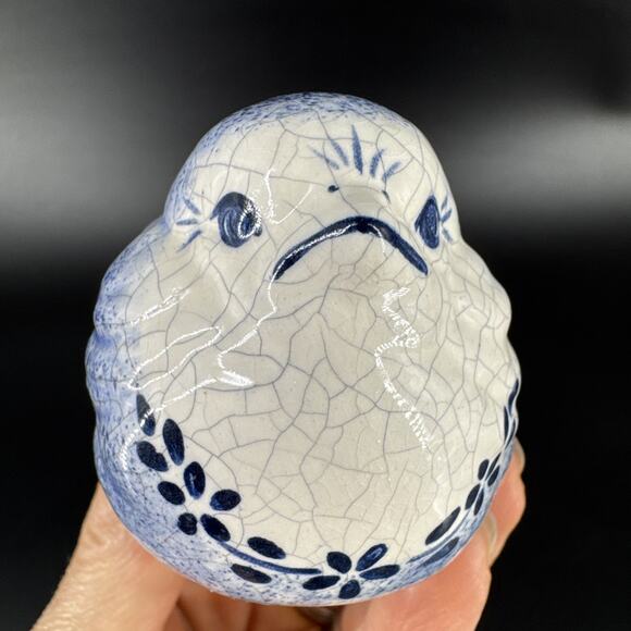 Vintage Dedham Bird Figurine Cobalt Blue & White Ceramic Crackle Glaze Design - Picture 7 of 12
